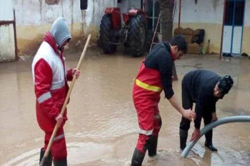 امدادرسانی به 67 گیلانی متاثر از باران و سیل