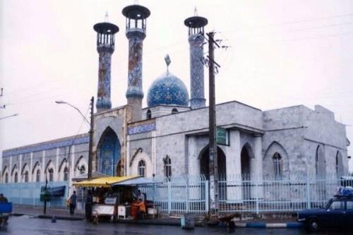 ۷۰ مسجد در بندرانزلی پذیرای نمازگزاران است