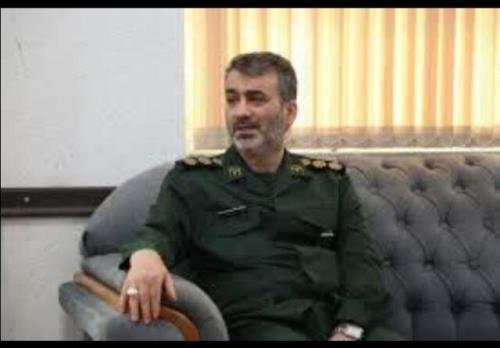 جمع آوری سنبل آبی تالاب انزلی به همت بسیج