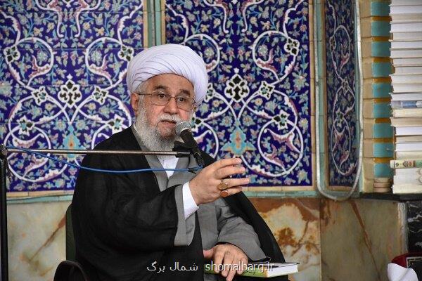 نظام جمهوری اسلامی هیچ گاه از پرچم، اسلام و ارزش ها عبور نمی کند